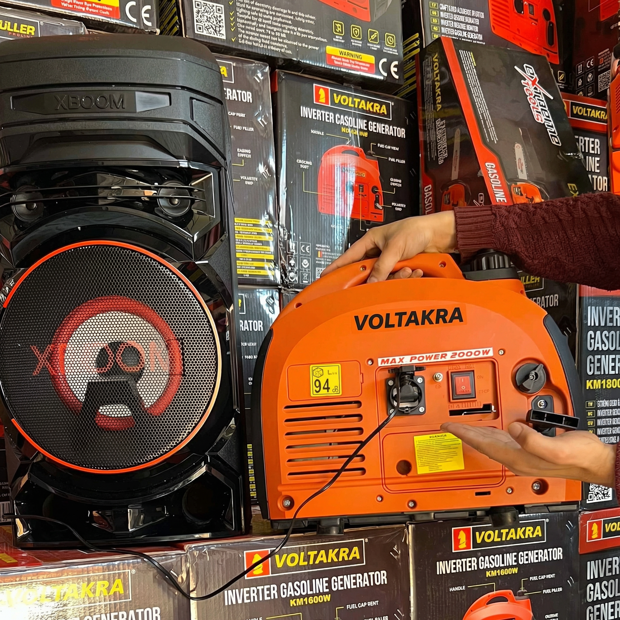 VOLTAKRA - Generador De Energia Inverter Portatil - Imagen 03