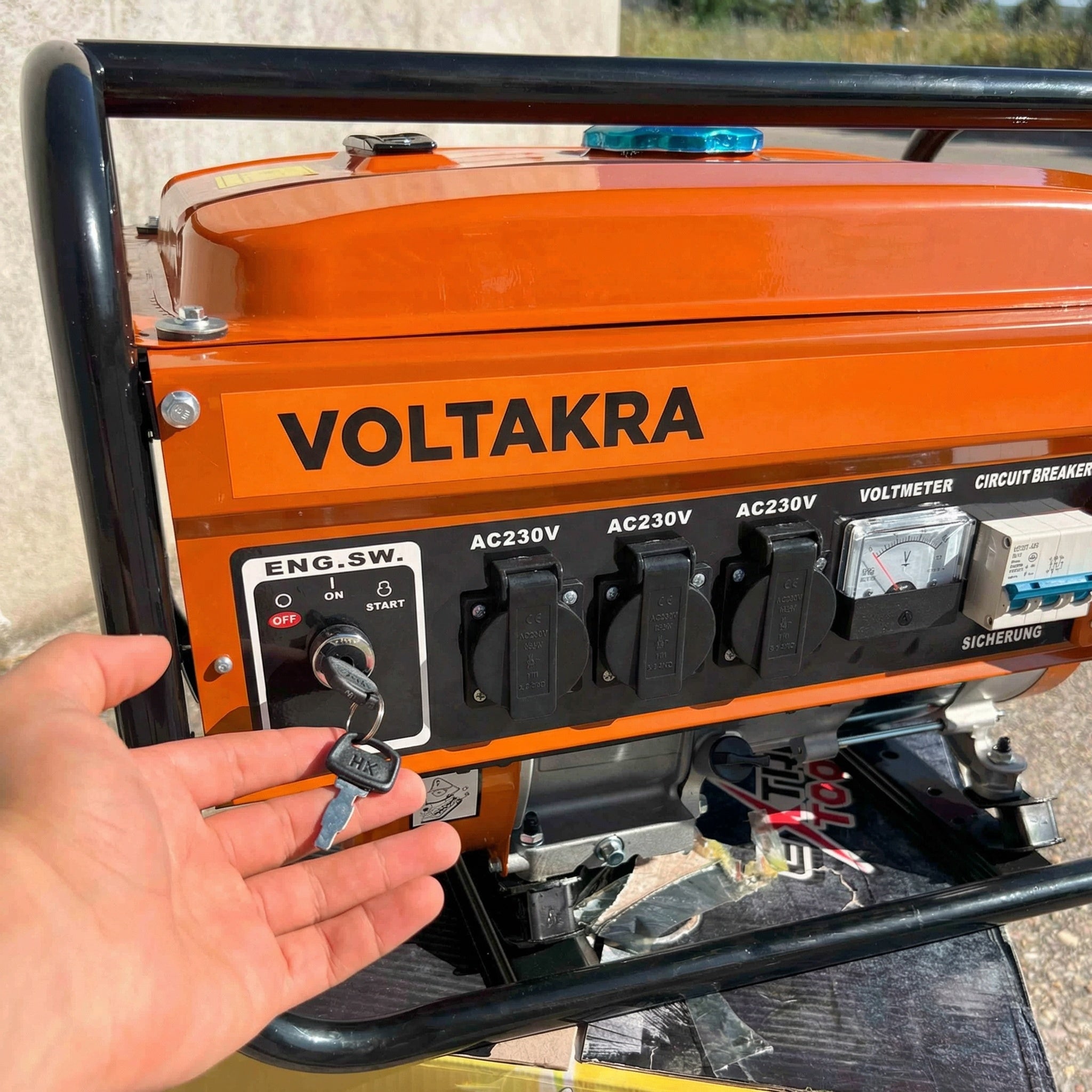 VOLTAKRA - Generador Gasolina Profesional - Imagen 02
